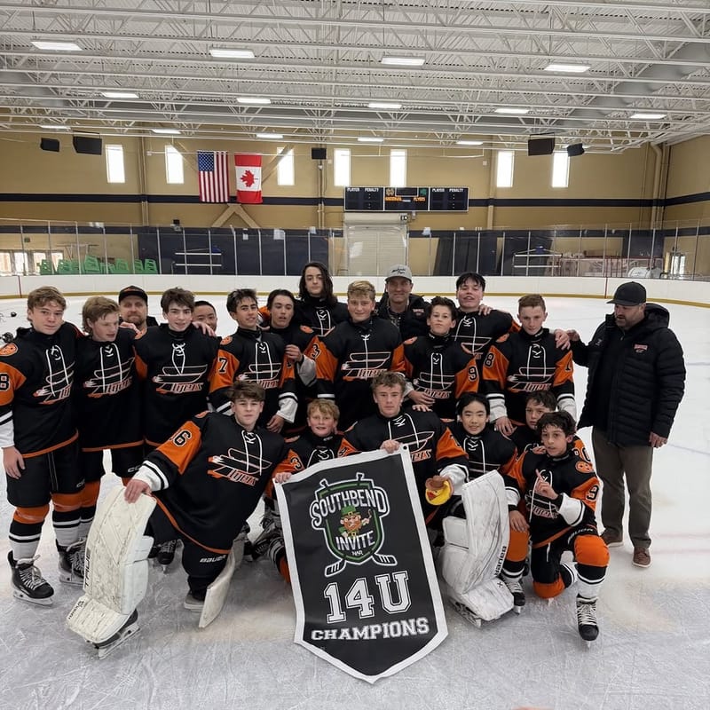 Champions in South Bend! 🏆

The boys closed the weekend with a win over the Garden Wolves. Compete, playing for each ot